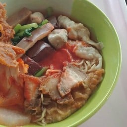บะหมี่เกี๊ยวโฟ ศรีธรรมโศก