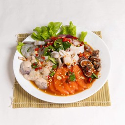 ยำรวมทะเลปลาร้า.