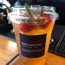 สตรอเบอร์รี่โซดา (Strawberry Soda)