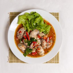 ยำปลาร้าหอยนางรม.