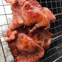 คอหมูย่าง