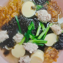 แกงจืดรวมมิตรหมูสับ