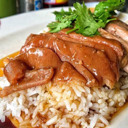 ข้าวขาหมู พิเศษ