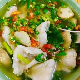 ต้มยำปลาเก๋านำ้ใส