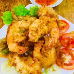 กุ้งชุบแป้งทอด