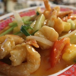 กุ้งผัดเปรี้ยวหวาน