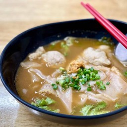 ก๋วยเตี๋ยวน้ำหม่าล่าไก่-เดลิเวอรี่