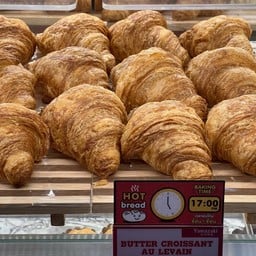 Butter Croissant Au Levain