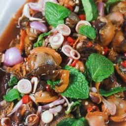 แซ่บนัว ครัวลุยสวน!!! ก๋วยเตี๋ยวลุยสวนแม่สุดา เจ้าเก่า