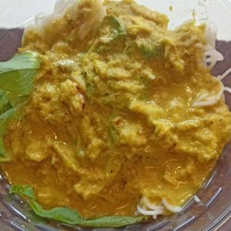 ขนมจีนน้ำยาปู