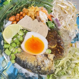 ขนมจีนสองแม่ลูก ตลาดท่าทราย(เช้าเสาร์-อาทิตย์)