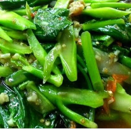 คะน้าปลาเค็ม