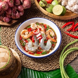 ยำกุ้งทูโทน