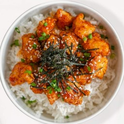 ข้าวไก่ทอดเกาหลี คลุกซอส