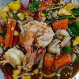 ยัม ยำ ลพบุรี By นู๋อ๊อฟ