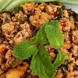 ข้าวราด ลาบ