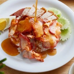 ข้าวหมูแดง+หมูกรอบ