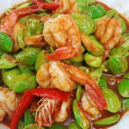 ผัดพริกแกงสะตอหมูสับกุ้ง