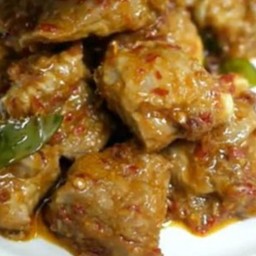 หมูตุ๋นผัดขี้เมารสเด็ด