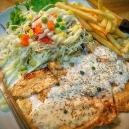 สเต็กไก่ครีมซอส