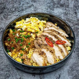 Everyday Healthy คีโต คลีน รสจัดจ้าน Keto-Clean Food เอกมัย