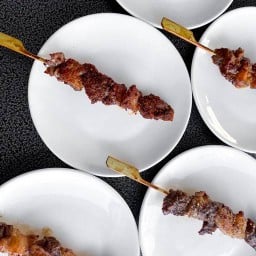 แซ่บฝีมือยาย (ข้าวปุ้นปลาร้า กะเพราพ่นไฟ)