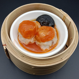 ไข่แดงคู่