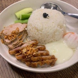 ข้าวหน้าหมูทอดไข่ออนเซ็น LM