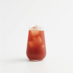 Strawberry Cold Brew Tea l ชาสกัดเย็นผสมสตรอว์เบอร์รี่