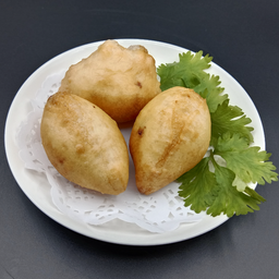 ข้าวเหนียวใส้ไก่