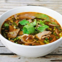 ต้มแซ่บหมู