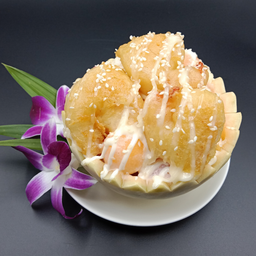 สลัดกุ้งทอด