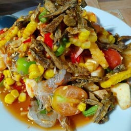 ตำข้าวโพดกุ้งสด