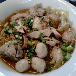บะหมี่เกี๊ยว