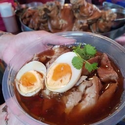 ขาหมูเปล่า เนื้อ,หนัง,ไส้ -ใส่ถุง(100)