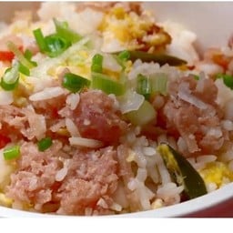 ข้าวผัดแหนม