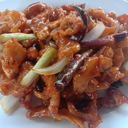 ไก่ผัดเม็ดมะม่วง