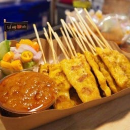 โต๋หมูเต๊ะ ตลาดนัดโรงพยาบาลเซนต์หลุยส์