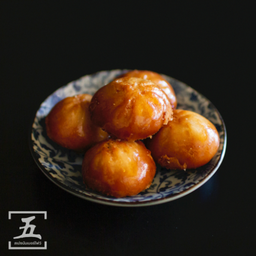 มินิเปาหมูแดงทอด