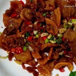 ยำประเจ๊ดและอาหารตามสั่ง -