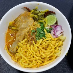 ร้านอาหารเหนือ ของกิ๋น ลำลำ