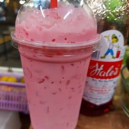 นมชมพูเย็น