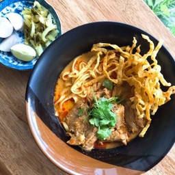 ข้าวซอยหมู