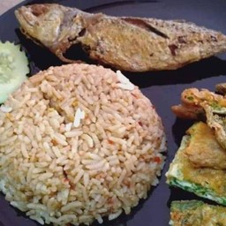 ข้าวน้ำพริกปลาทู