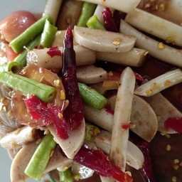 ตำไหลบัวหมูยอ