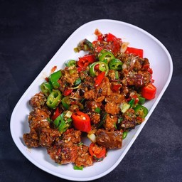 หมูสามชั้นคั่วพริกเกลือ