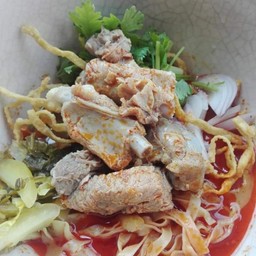 มาม่าข้าวซอยซี่โครงหมู