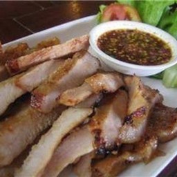 คอหมูย่าง