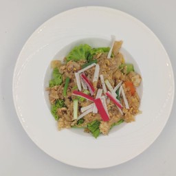 32 ก๋วยเตี๋ยวคั่วไก่