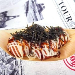 ทาโกะยากิ by ทาโกหน้ามอ เพชรบุรี